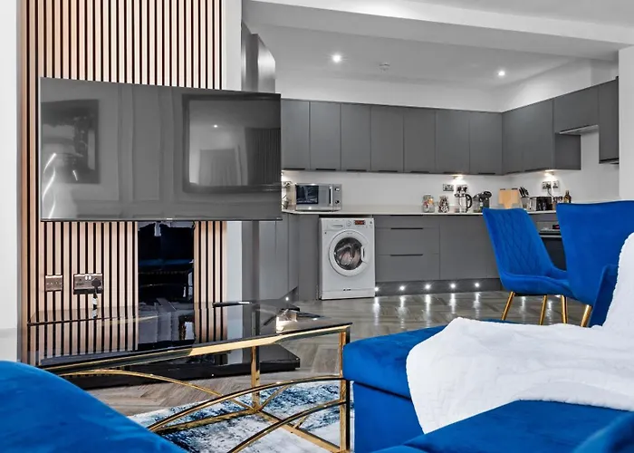 Imperial Quarters Luxury 2 Bed Apartment In Birmingham City Centre Snow Hill Perfect For Business, Leisure And Family Stays