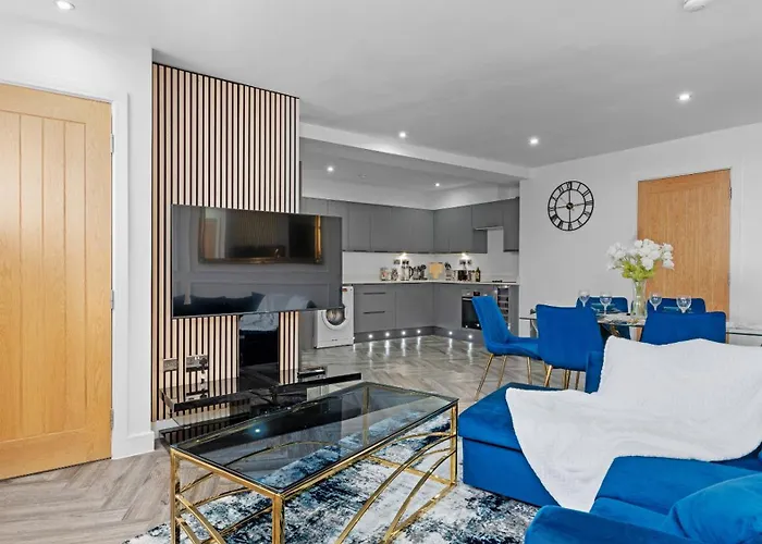 Imperial Quarters Luxury 2 Bed Apartment In Birmingham City Centre Snow Hill Perfect For Business, Leisure And Family Stays