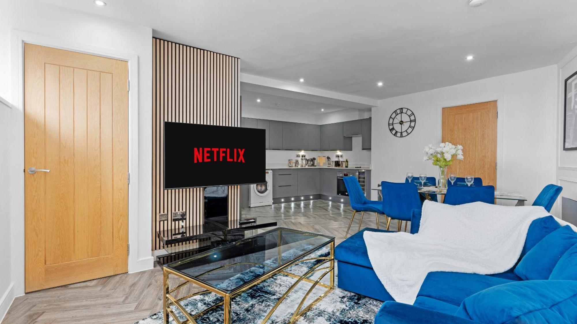 Imperial Quarters Luxury 2 Bed In Centre Snow Hill Perfect For Business, Leisure And Family
